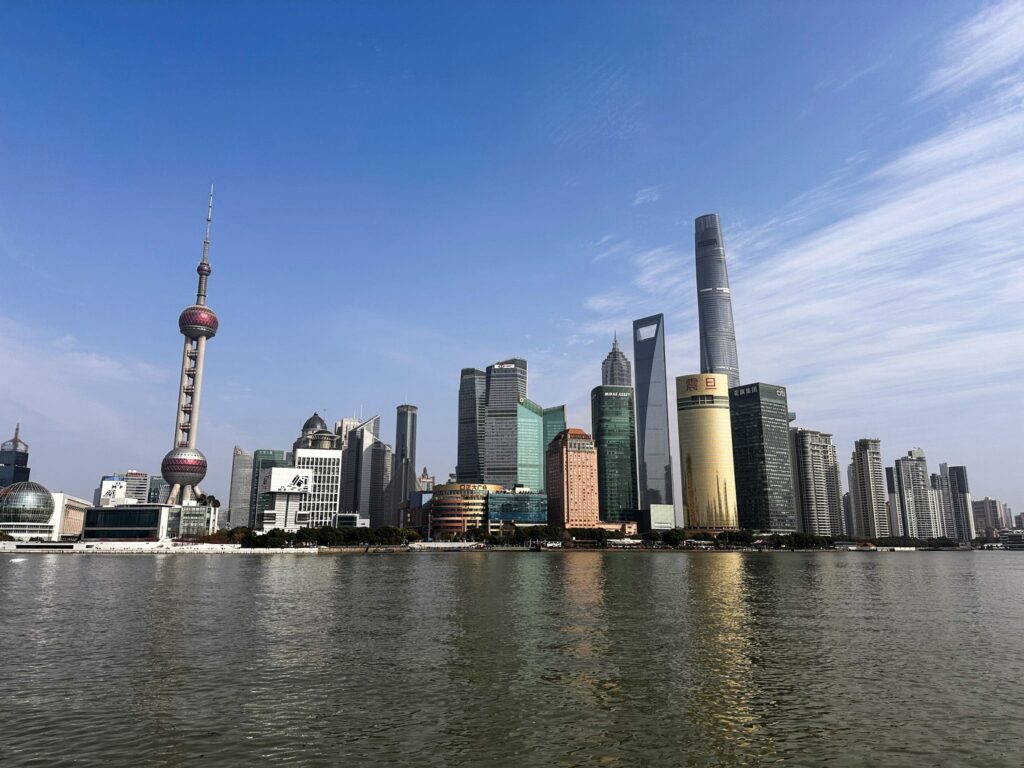 The Hai: Unsere Entdeckungstour durch Shanghais vielfältige Welt🌍 🇨🇳 🦈 bund tag pearl tower shanghai tower