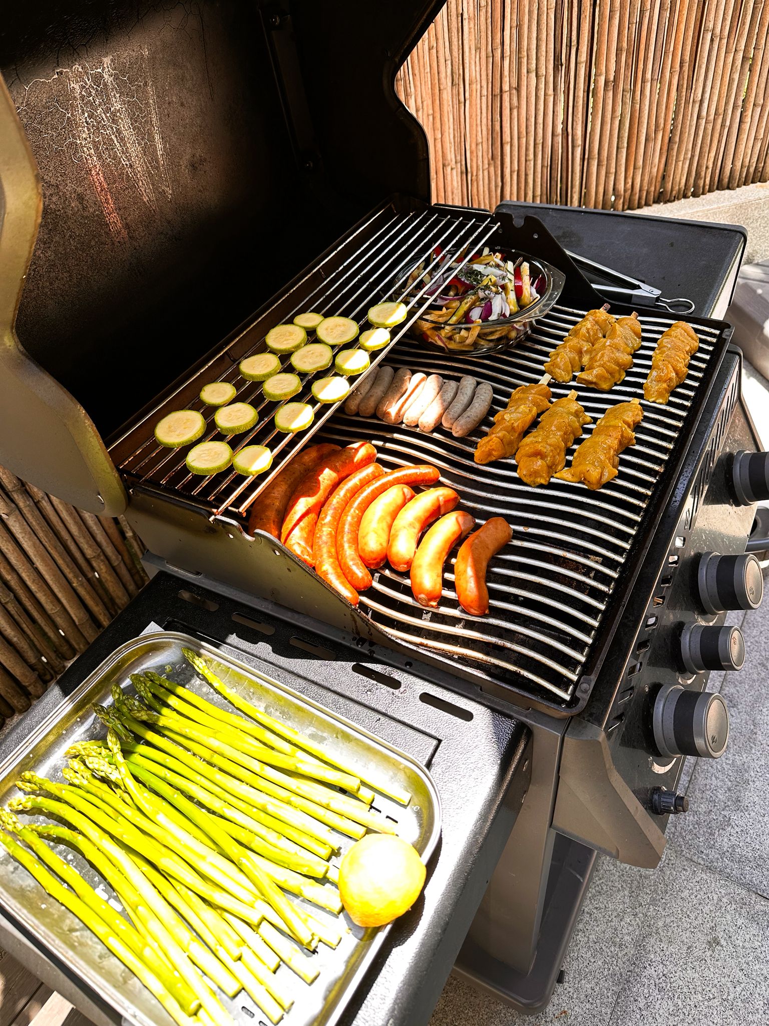 Mai in Shanghai: Zwischen Survival-Modus und Verwöhnprogramm grillerei2
