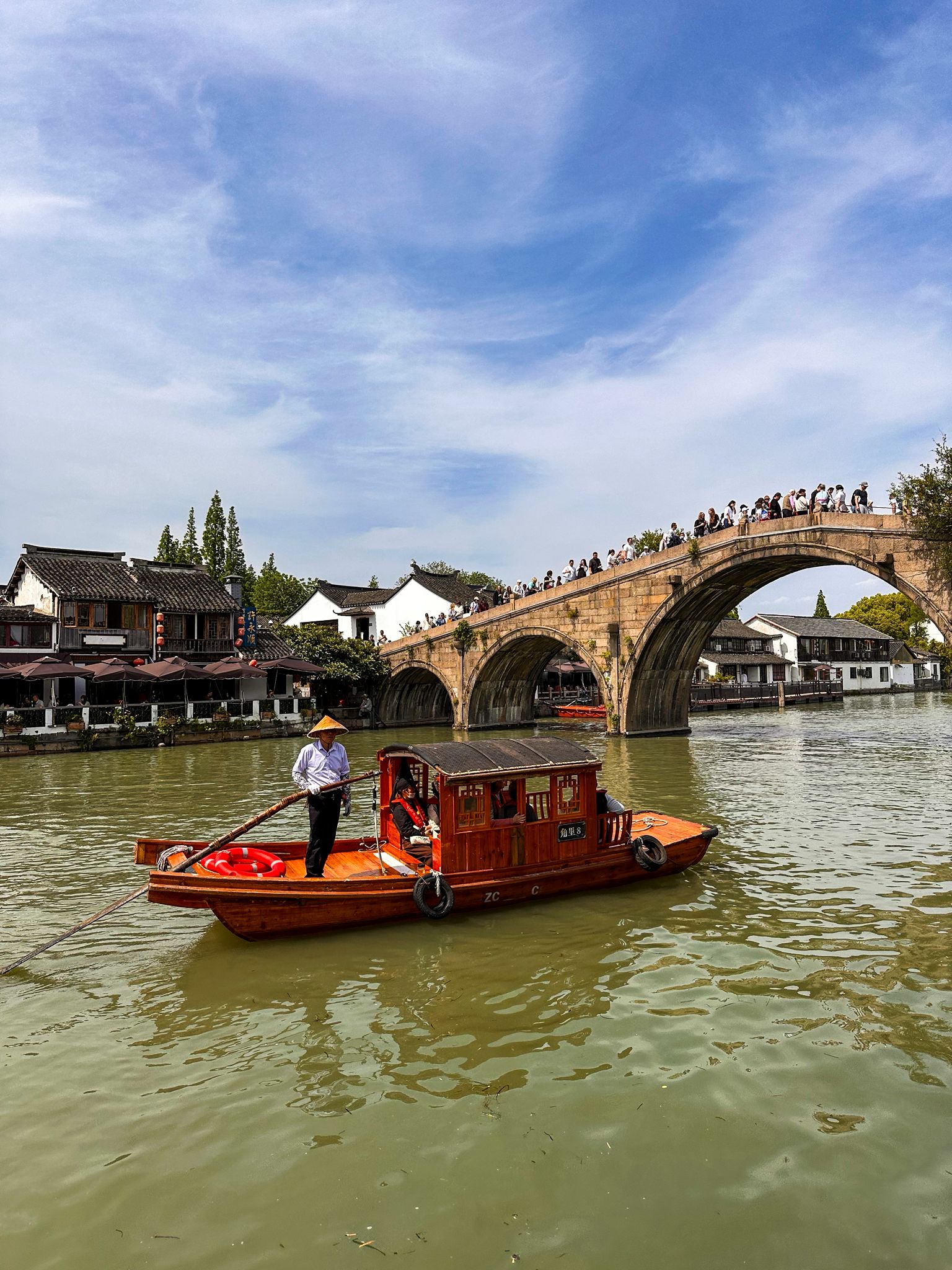 Mai in Shanghai: Zwischen Survival-Modus und Verwöhnprogramm old water city11