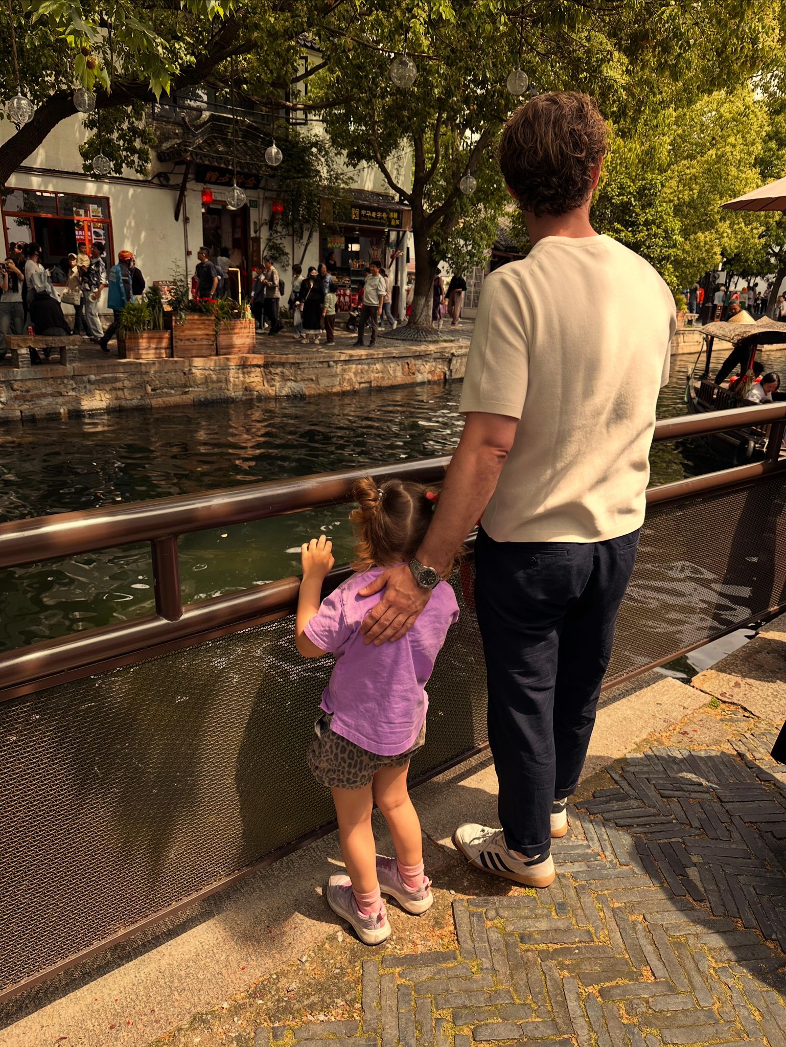Mai in Shanghai: Zwischen Survival-Modus und Verwöhnprogramm old water city3