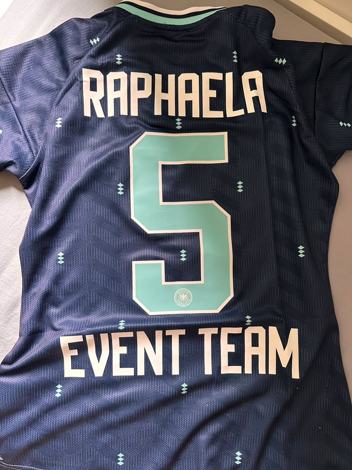 aufbau sommerfest shirt raphi