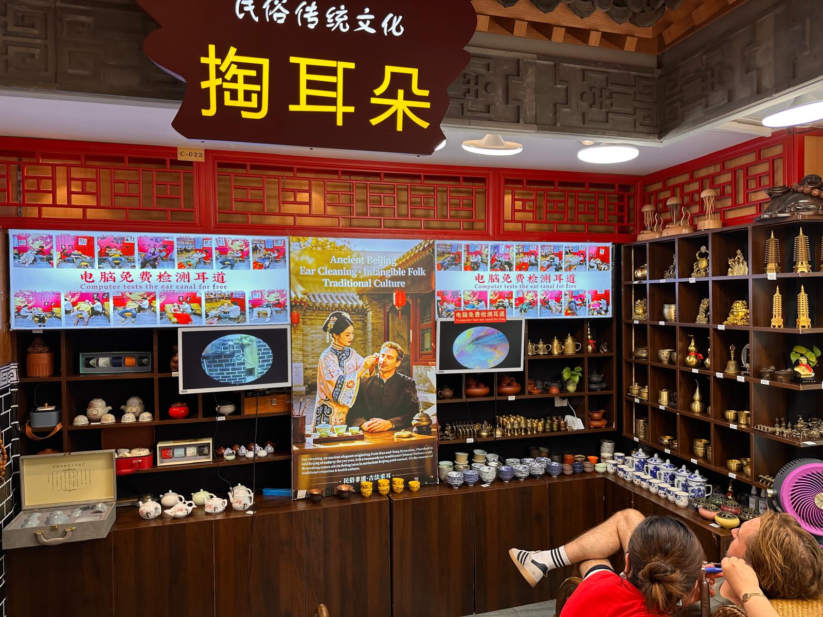 Peking – zwischen Verbotener Stadt, Great Wall und akutem Aperol-Notstand 😂 tith chri ohrenputzen2